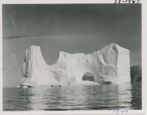 Image: Iceberg off Umanak